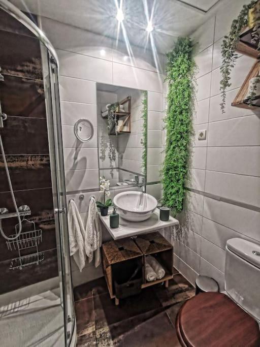 Apartamento A 2 Minutos De Plaza La Merced, Malaga Luaran gambar